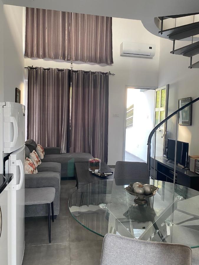 Cosy Apartment In The Heart Of Kato Paphos מראה חיצוני תמונה